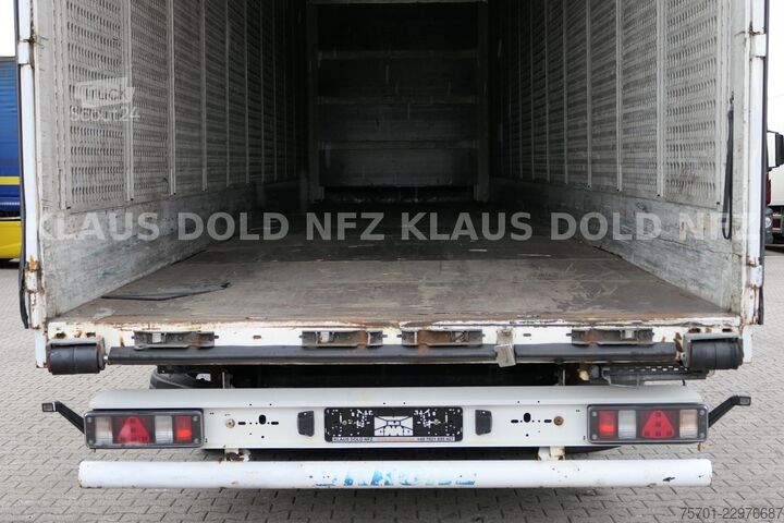 Skapsemihenger KRONE SD Koffer 95m³ Liftachse