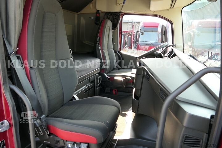 Tilavuusyksikköveturi VOLVO FH 460 Globetrotter 2-Tanks Euro 6