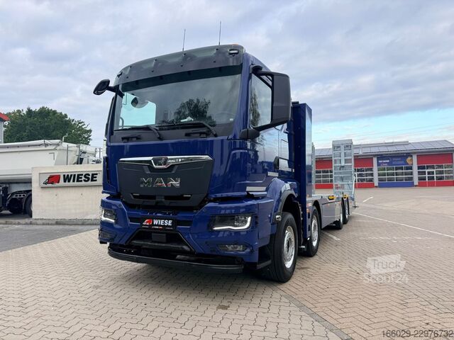 Odťahové vozidlo MAN TGS 35.540  Maschinentransporter mit Rampen
