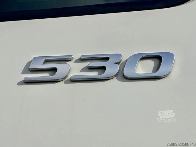 Estándar-SZM DAF XF 530 PARKING CLIMA, FRIGO