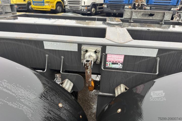 Växelflakssläp Fliegl SDS 380 Containertransport / Swiss-Vehicle