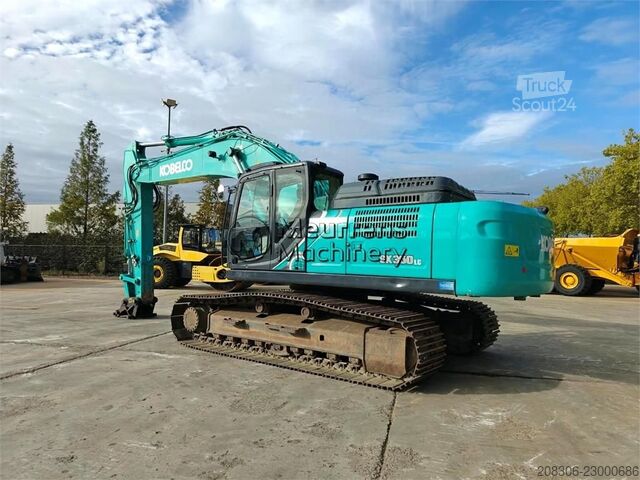 Rupsgraver KOBELCO SK350 Belgium Machine