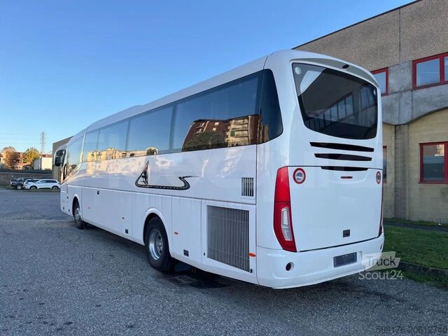 Touringcar Irizar i6