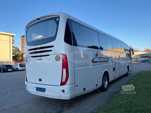Touringcar Irizar i6