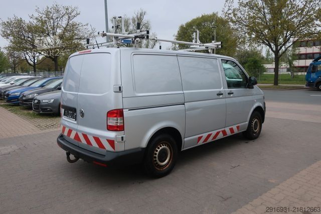 Umpikorja-auto VOLKSWAGEN T5 Transporter Kasten 4Motion/Klima/AHK/ Nr. 275