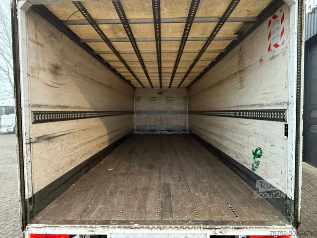 Koffer Volvo FM 9.260 2000KG LBW Airco 596.659KM NL Truck AP...