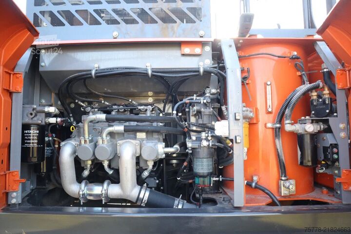 Bandgrävare Hitachi ZX300 LC-7 | ROTOTILT | BUCKET