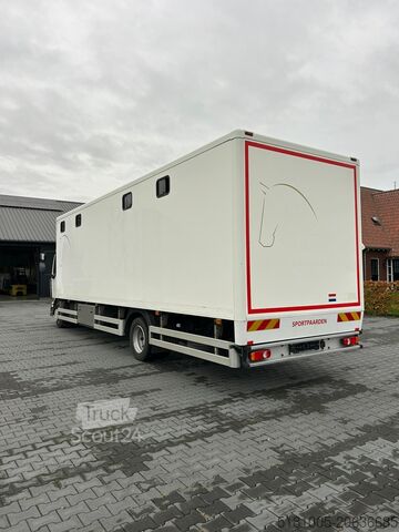 Перевозка лошадей Renault Midlum Renault Midlum Kleinsman opbouw 6 paards