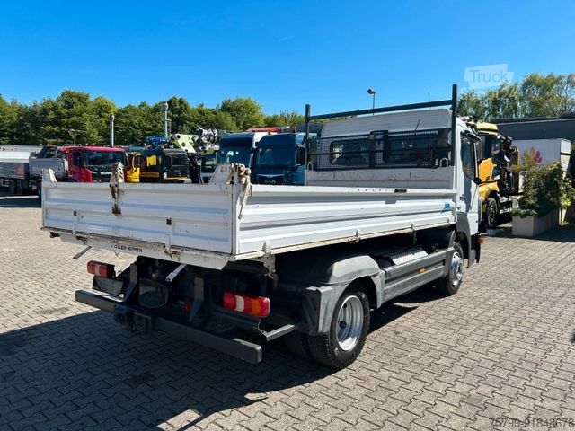 Autoutilitară basculantă trilaterală MERCEDES-BENZ 818 Atego MEILLER 3Skipper 4x2