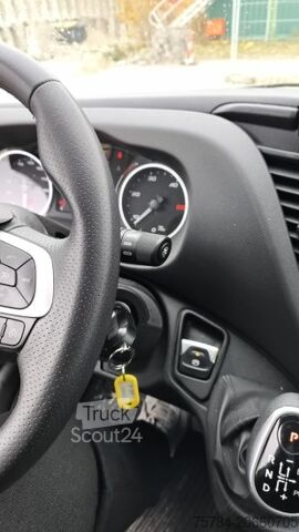 Kastenwagen hoch IVECO 35S18 AUTOMATIK 3.0 MOTOR DAILY KASTEN LANG+HOCH L4