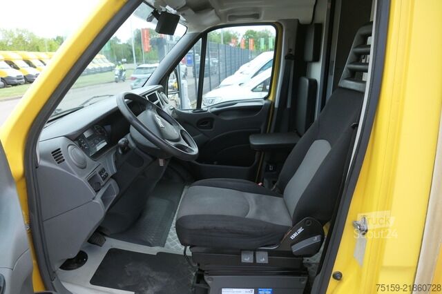 Furgão fechado iveco Daily 35 S11 C30C AUTOMATIK KAMERA Regale LUFT DURCHGANG EURO-5 CoC