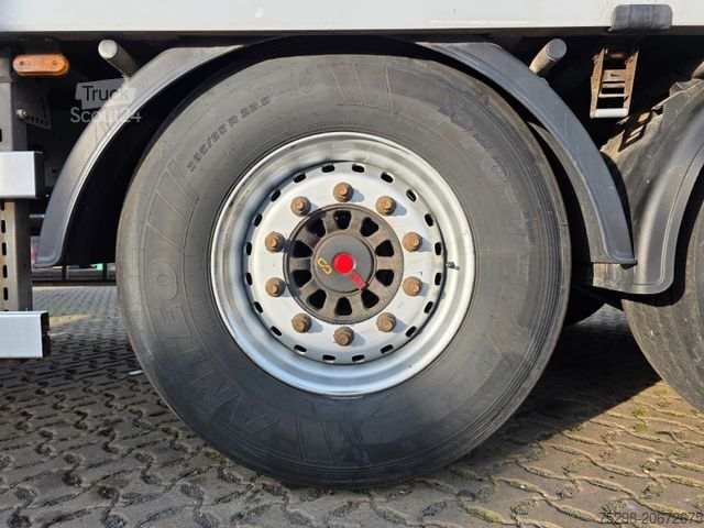 Semi-remorque à plancher roulant KNAPEN K100 / Liftachse