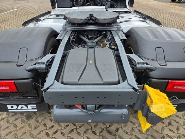 Standard dragbil DAF XF 530 FT / Intarder / 2 Tanks / Stanklima / 6E