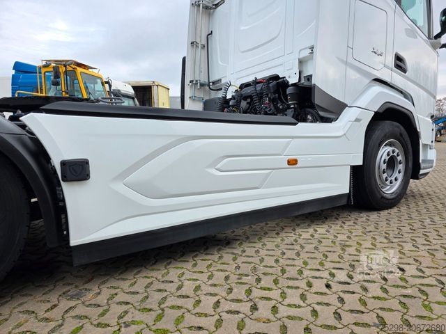 Standard dragbil DAF XF 530 FT / Intarder / 2 Tanks / Stanklima / 6E