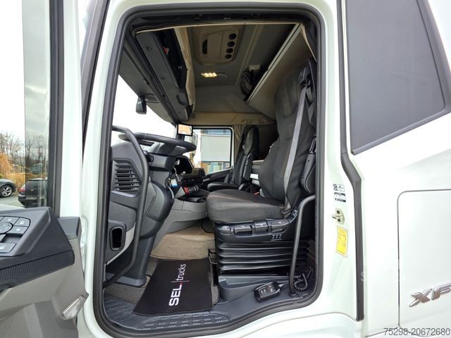 Standard dragbil DAF XF 530 FT / Intarder / 2 Tanks / Stanklima / 6E