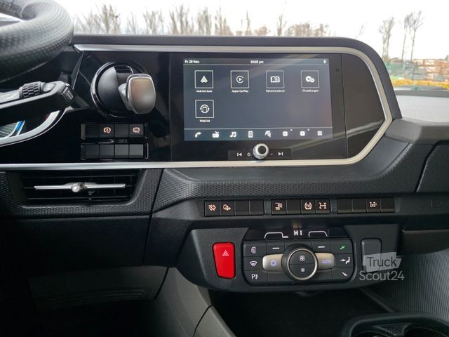 Standard dragbil DAF XF 530 FT / Intarder / 2 Tanks / Stanklima / 6E