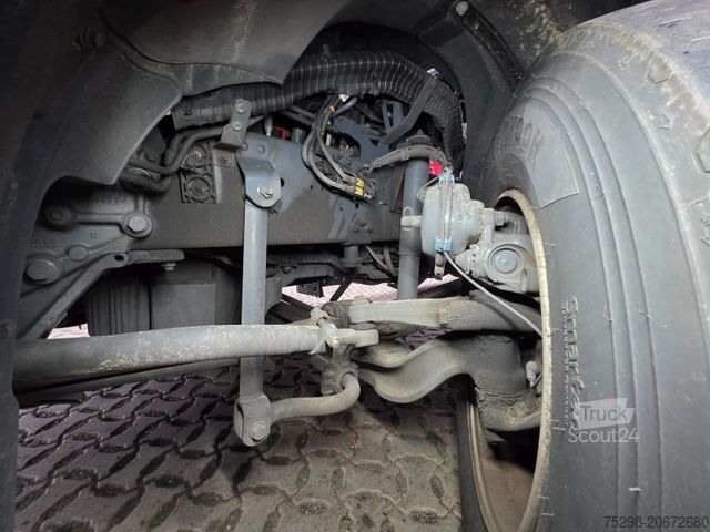 Standard dragbil DAF XF 530 FT / Intarder / 2 Tanks / Stanklima / 6E