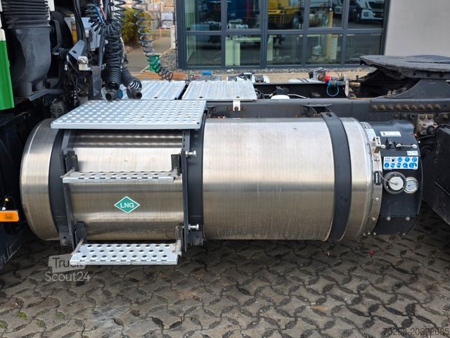 Standard dragbil VOLVO FH 460 / Kipphydraulik / 6D / Gas/Diesel