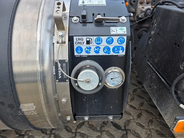 Standard dragbil VOLVO FH 460 / Kipphydraulik / 6D / Gas/Diesel