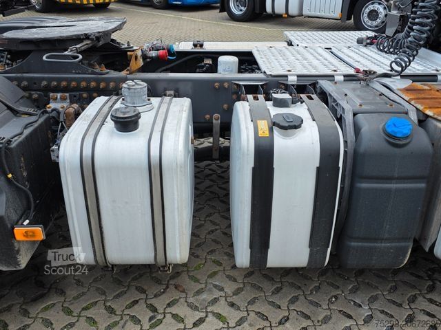 Standard dragbil VOLVO FH 460 / Kipphydraulik / 6D / Gas/Diesel