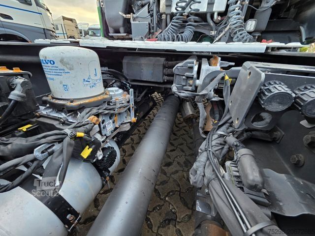 Standard dragbil VOLVO FH 460 / Kipphydraulik / 6D / Gas/Diesel