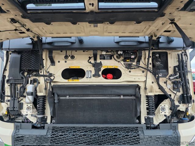 Standard dragbil VOLVO FH 460 / Kipphydraulik / 6D / Gas/Diesel