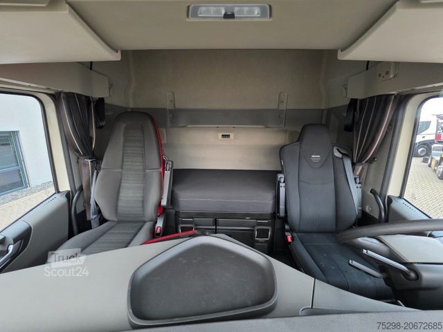 Standard dragbil VOLVO FH 460 / Kipphydraulik / 6D / Gas/Diesel