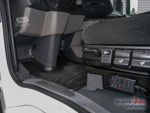 Standard dragbil Scania R 460 A4x2NA - SUPER -