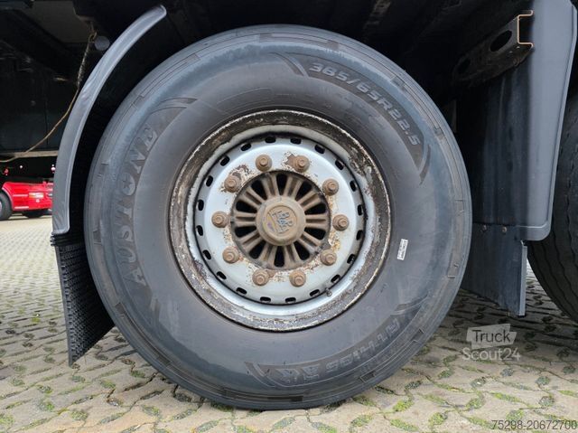 Furgona puspiekabe KÖGEL S18 / Rolltor / Doppelstock / Alubalken