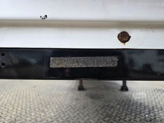 Furgona puspiekabe KÖGEL S18 / Rolltor / Doppelstock / Alubalken