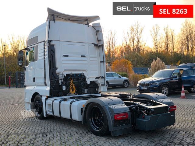 Véhicule tracteur volume MAN TGX 18.500 4X2 LLS-U / 2 Tanks / Xenon
