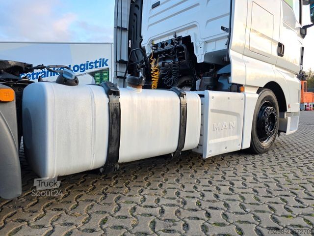 Véhicule tracteur volume MAN TGX 18.500 4X2 LLS-U / 2 Tanks / Xenon