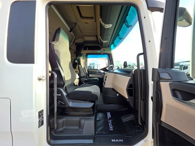 Véhicule tracteur volume MAN TGX 18.500 4X2 LLS-U / 2 Tanks / Xenon