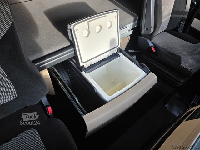 Véhicule tracteur volume MAN TGX 18.500 4X2 LLS-U / 2 Tanks / Xenon