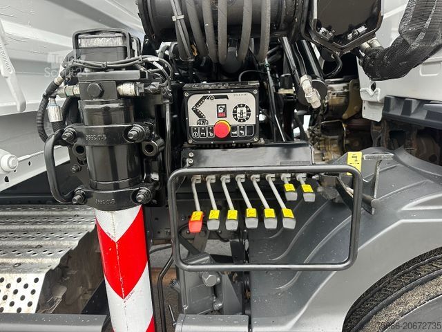 Lastbilsmonterad kran MERCEDES-BENZ 1224 K Atego3 Kipper 3Seiten Hiab 078 HI Duo