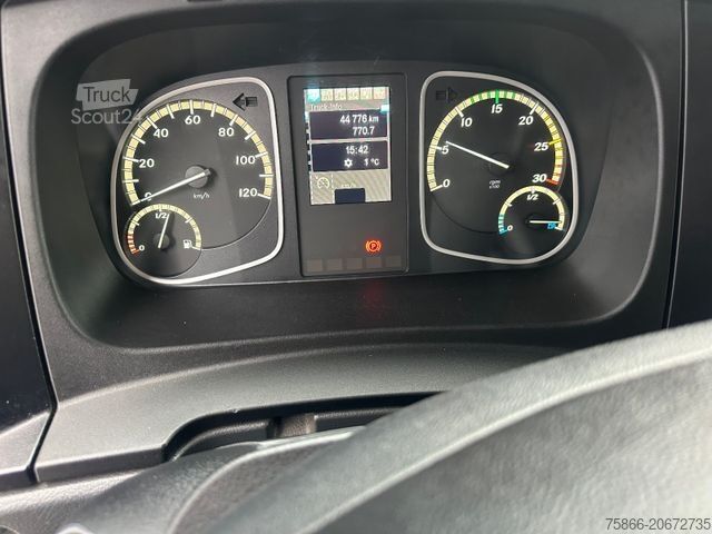 Lastbilsmonterad kran MERCEDES-BENZ 1224 K Atego3 Kipper 3Seiten Hiab 078 HI Duo