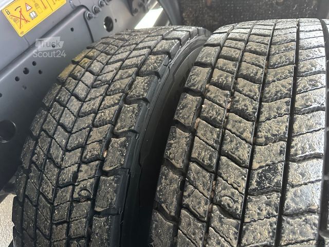 Lastbilsmonterad kran MERCEDES-BENZ 1224 K Atego3 Kipper 3Seiten Hiab 078 HI Duo