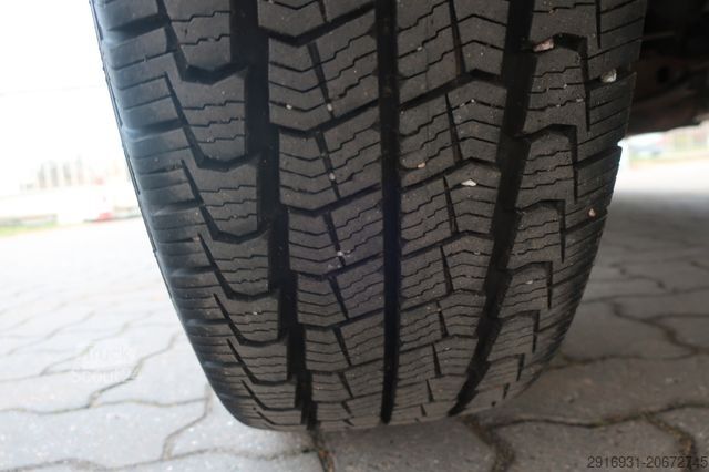 Minibuss VOLKSWAGEN T6 Schulbus LANG / Klima / Kamera / FN: 4