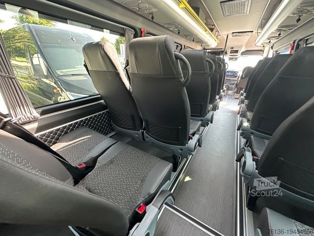 Kleinbus MERCEDES-BENZ Sprinter 519 23+1 Klima Standheizung Ahk El. Tür