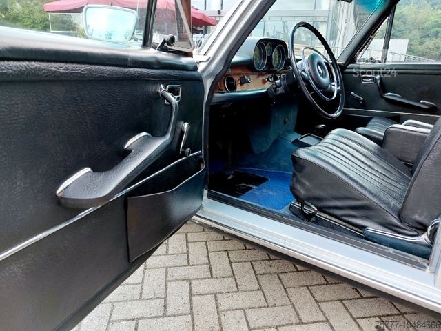 Bestelwagen MERCEDES-BENZ 280 SE 3.5 Limousine W108