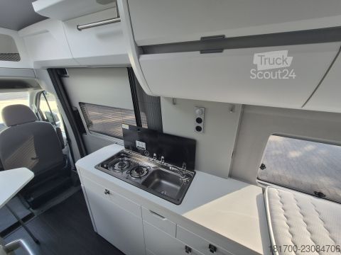 Kastenwagen Wohnmobil / Campervan VW Grand California 680 *177*Automatik*Solar*