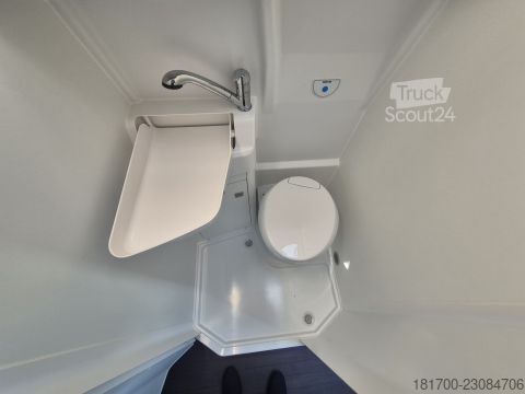 Kastenwagen Wohnmobil / Campervan VW Grand California 680 *177*Automatik*Solar*