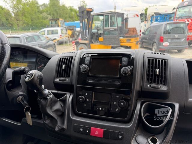 Furgone PEUGEOT Boxer Kasten Hochraum 335 L2H2 Pro Avantage Plus