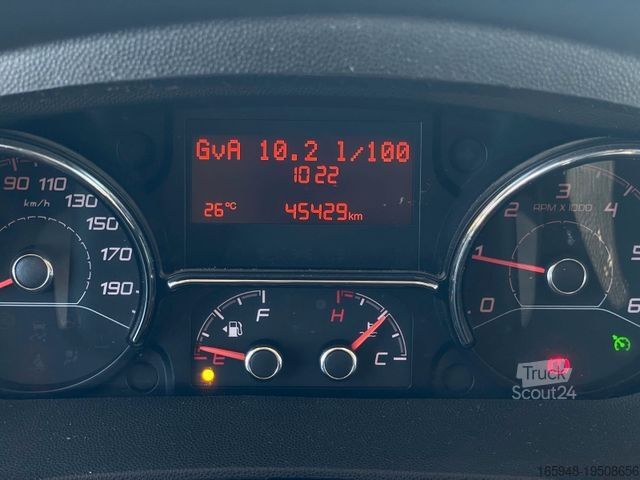 Camper integrado EURAMOBIL IL 655 EB ohne Hubbett**SAT/TV+Solar*