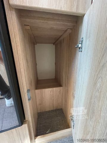 Camper integrado EURAMOBIL IL 655 EB ohne Hubbett**SAT/TV+Solar*