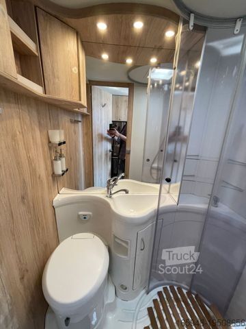 Camper integrado EURAMOBIL IL 655 EB ohne Hubbett**SAT/TV+Solar*