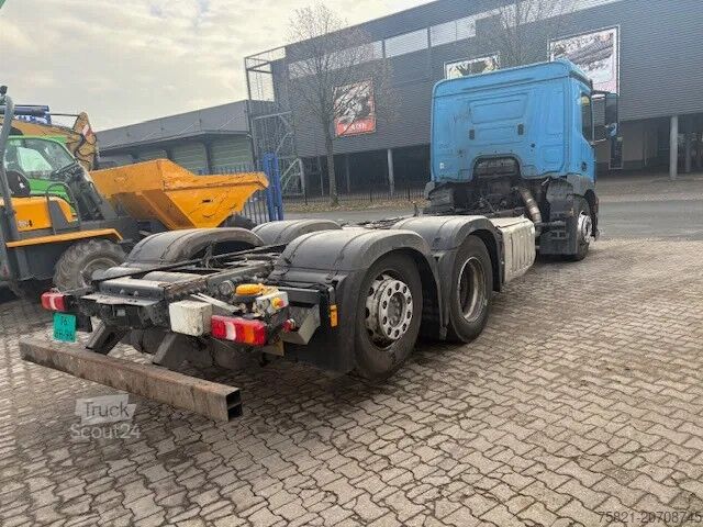 Шаси с кабина Mercedes-Benz Antos 2533