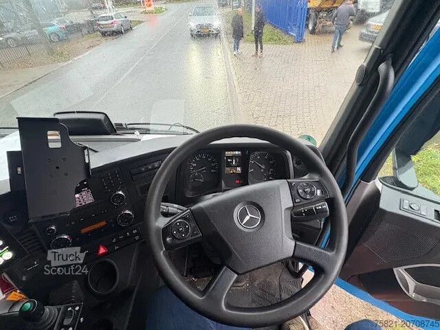 Шаси с кабина Mercedes-Benz Antos 2533