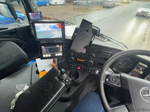 Шаси с кабина Mercedes-Benz Antos 2533