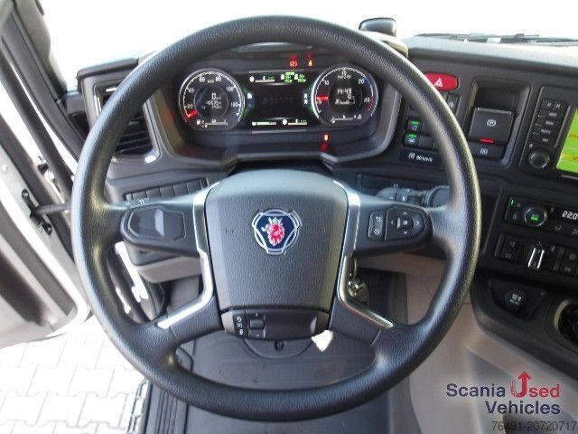 LKW mit Getränkeaufbau Scania P 320 B6x2*4NB / EWERS Schwenkwandaufbau